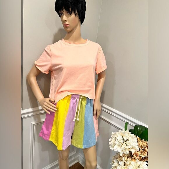 Nwot fun colorblock short set from MinaaMonroe - Picture 3 of 7